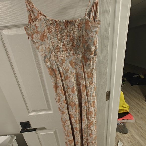 Wilfred Bellow Dress in Floral Multi - Picture 2 of 4